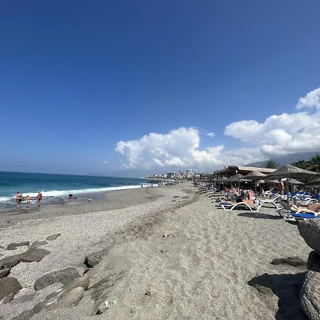 Brand New 1+1, 70 M Sea, Luxury Complex, Large Pool, Tenis, Garage, Gym Apartamento